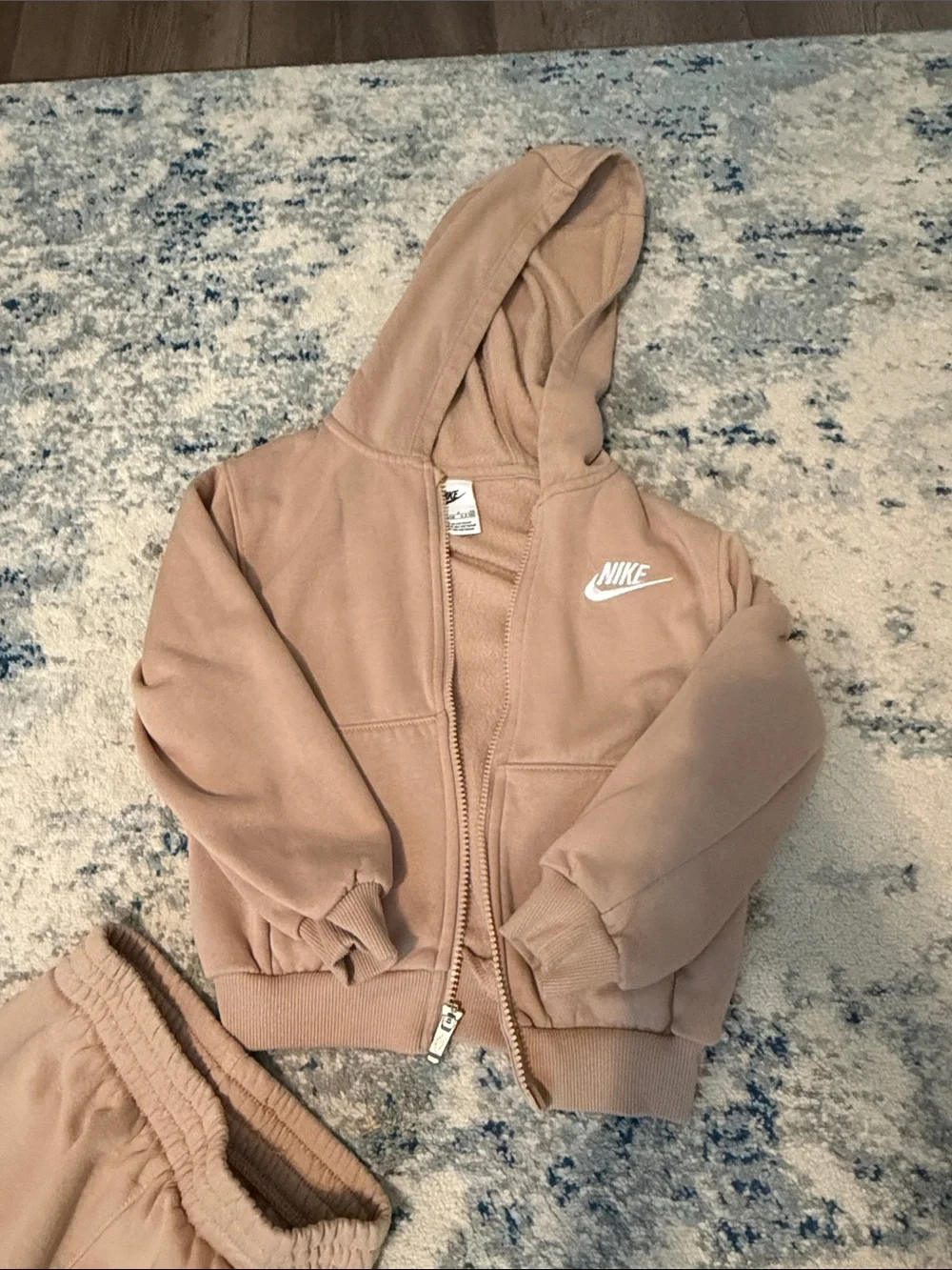 Nike Beige Cropped Hoodie and Joggers Set